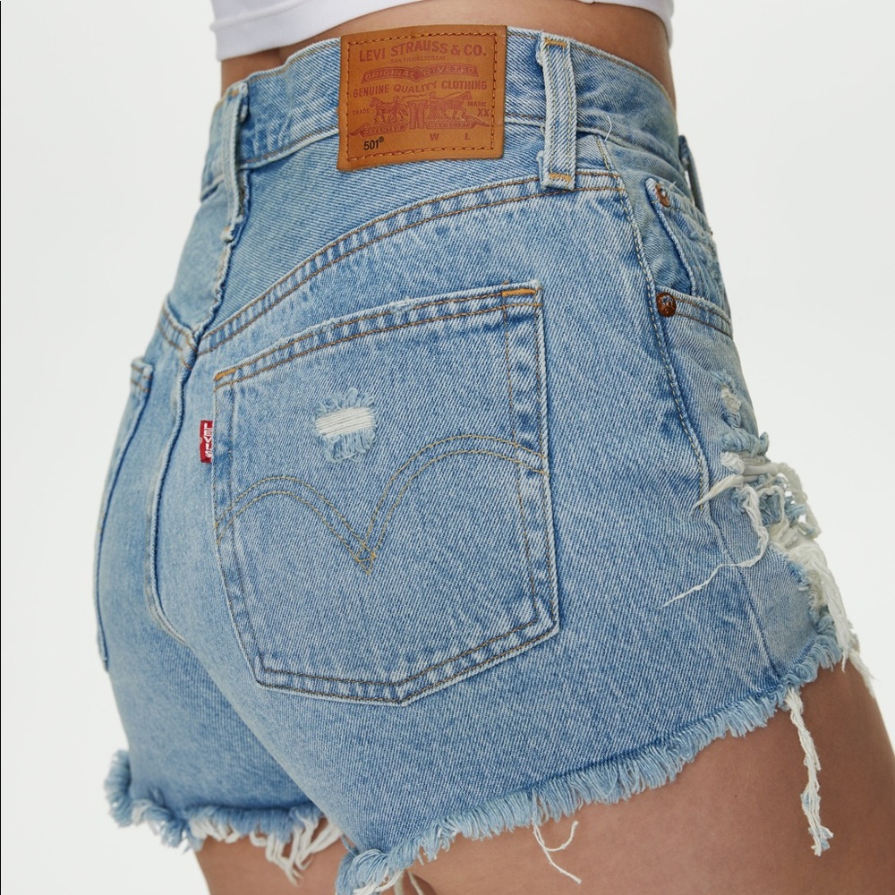 Levi’s 501 Denim Shorts W29